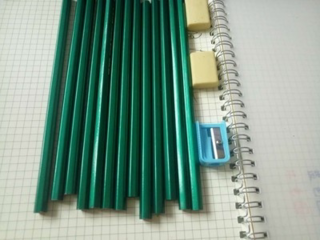 小学生文具新选择 晨光100支装铅笔套装，助力学习与创作